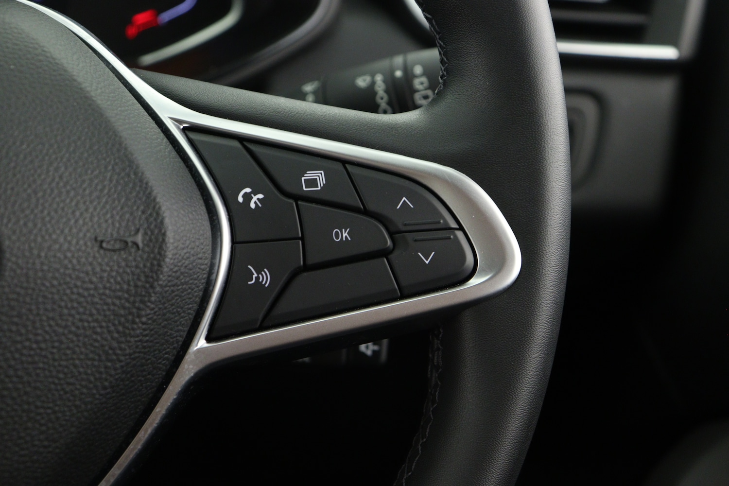 Used Renault Clio 2023 for sale - 76871915: Photo 24