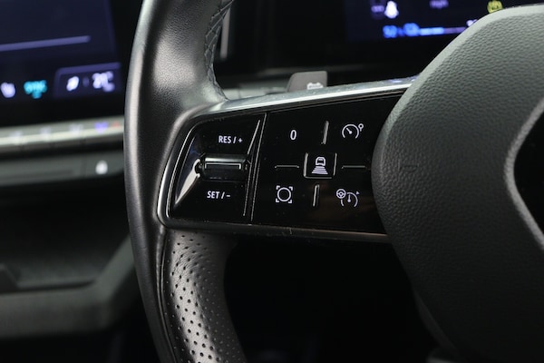 Used Renault Megane E Tech 2024 for sale - 76104227: Photo 22
