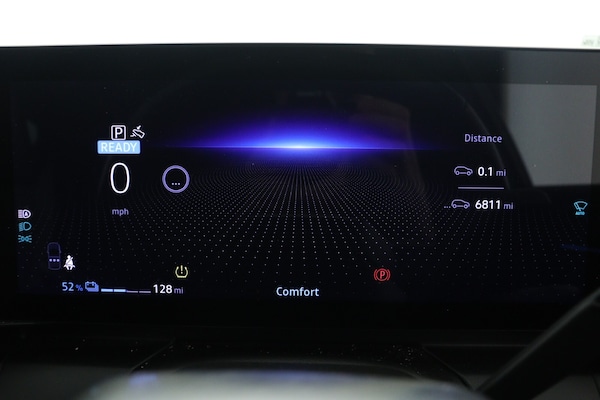 Used Renault Megane E Tech 2024 for sale - 76104227: Photo 27