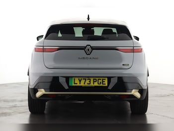 Used Renault Megane E Tech 2024 for sale - 76104227: Photo 2