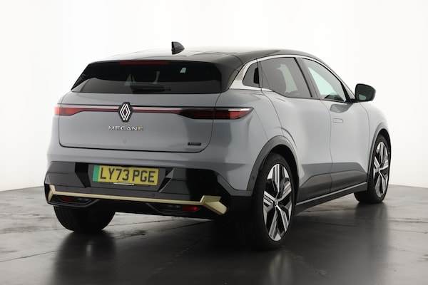 Used Renault Megane E Tech 2024 for sale - 76104227: Photo 3