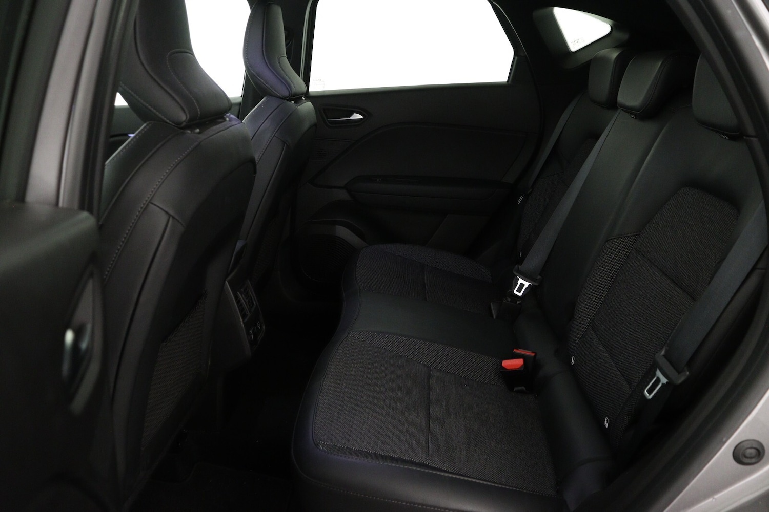 Used Renault Captur 2022 for sale - 76872853: Photo 13