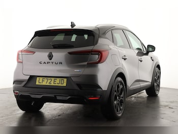 Used Renault Captur 2022 for sale - 76872853: Photo