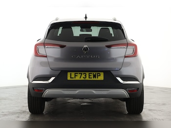 Used Renault Captur 2023 for sale - 75763765: Photo