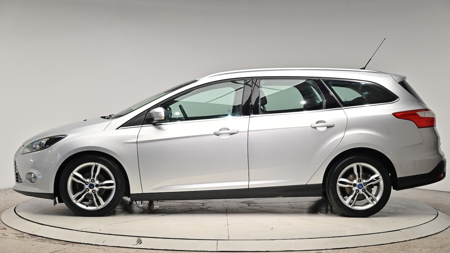 Used Ford Focus 2013 for sale - 76990858: Photo 20