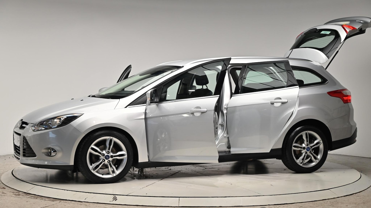 Used Ford Focus 2013 for sale - 76990858: Photo 54