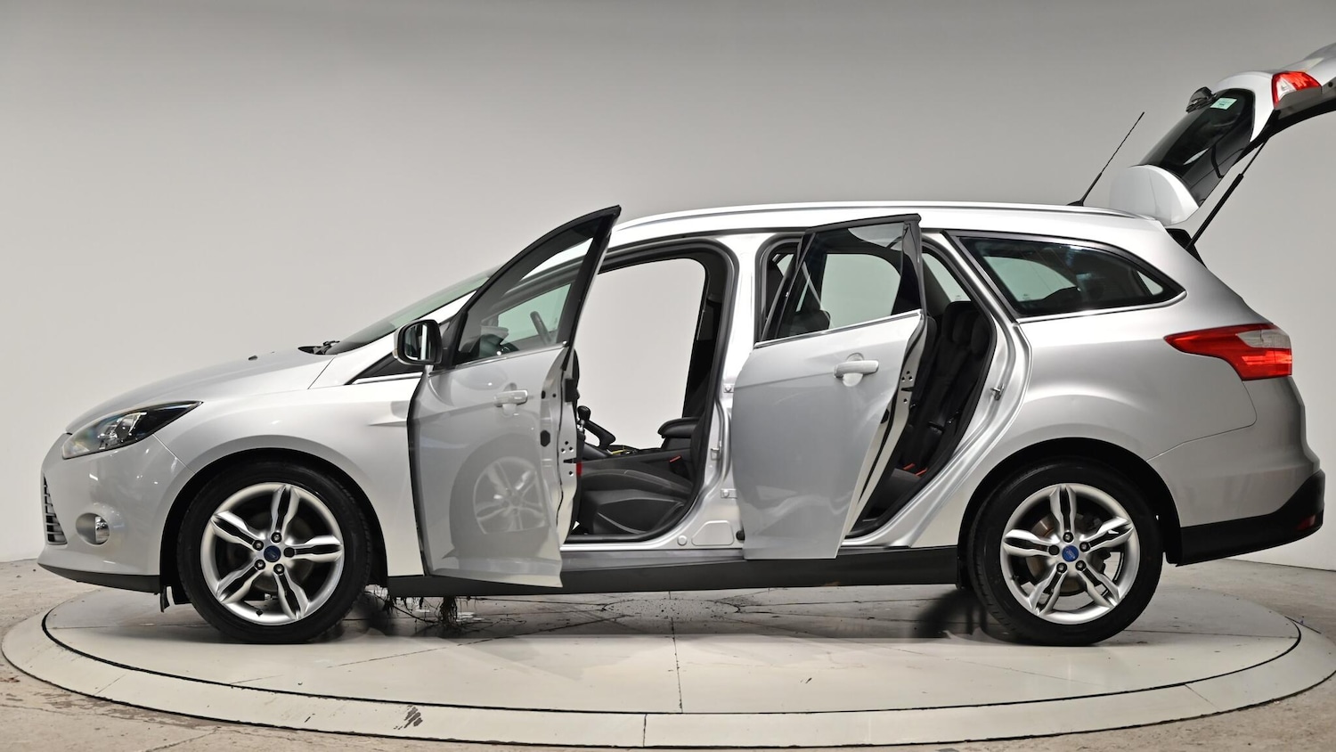 Used Ford Focus 2013 for sale - 76990858: Photo 56