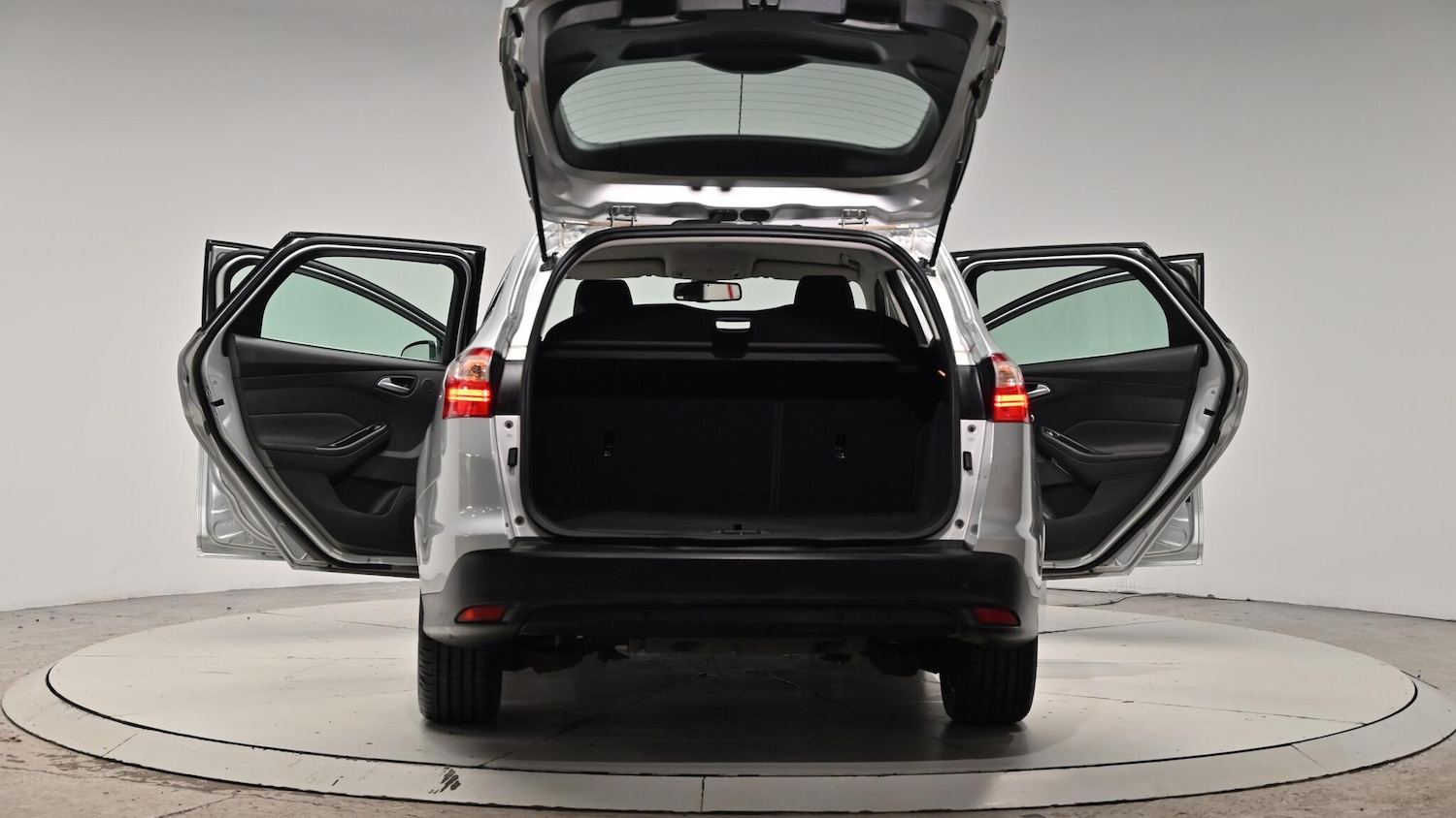 Used Ford Focus 2013 for sale - 76990858: Photo 65