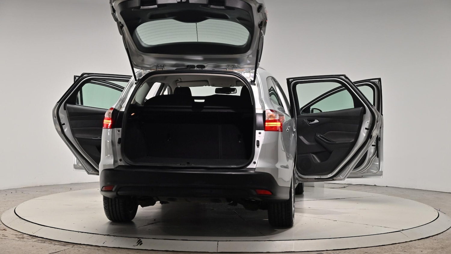 Used Ford Focus 2013 for sale - 76990858: Photo 66