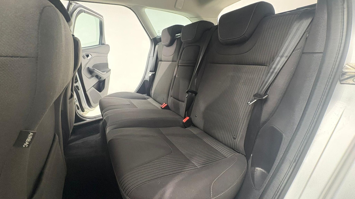 Used Ford Focus 2013 for sale - 76990858: Photo 86