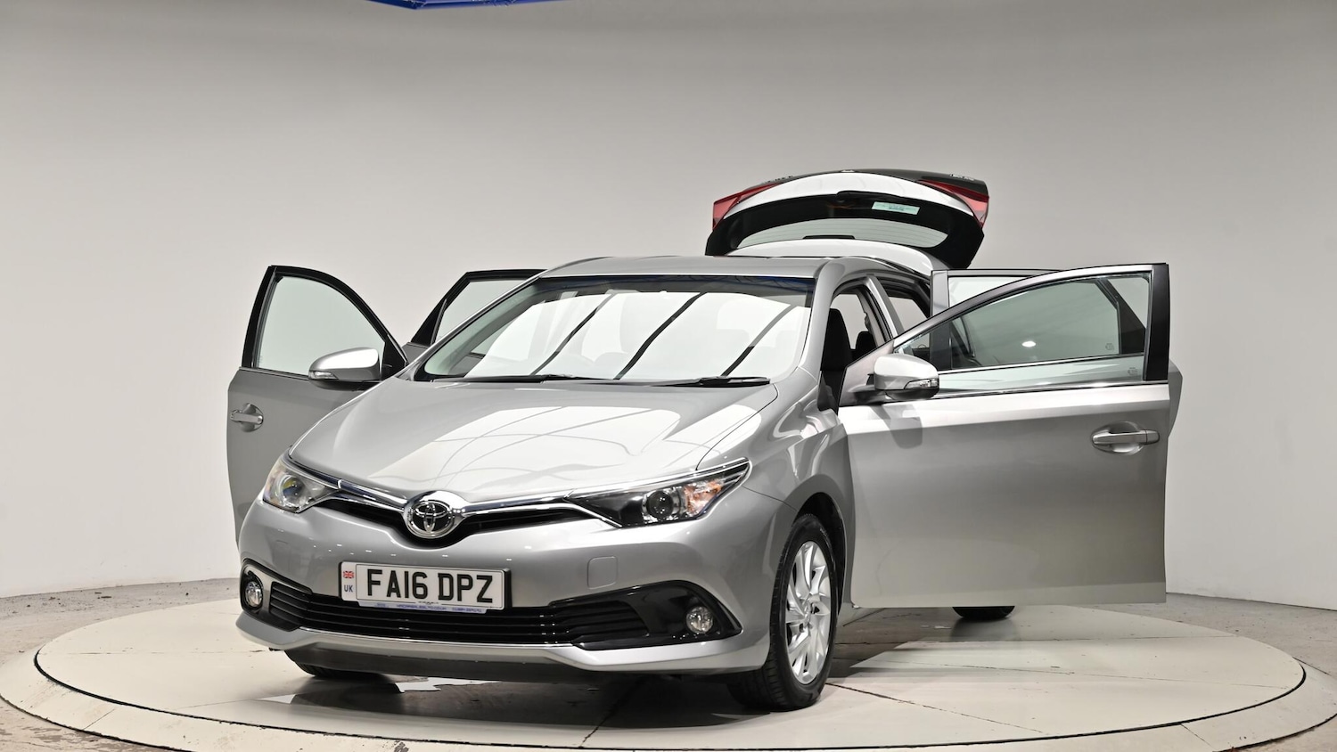 Used Toyota Auris 2016 for sale - 76976293: Photo 49