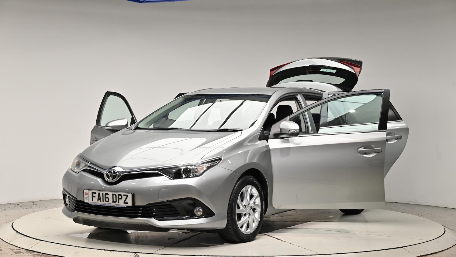 Used Toyota Auris 2016 for sale - 76976293: Photo 50