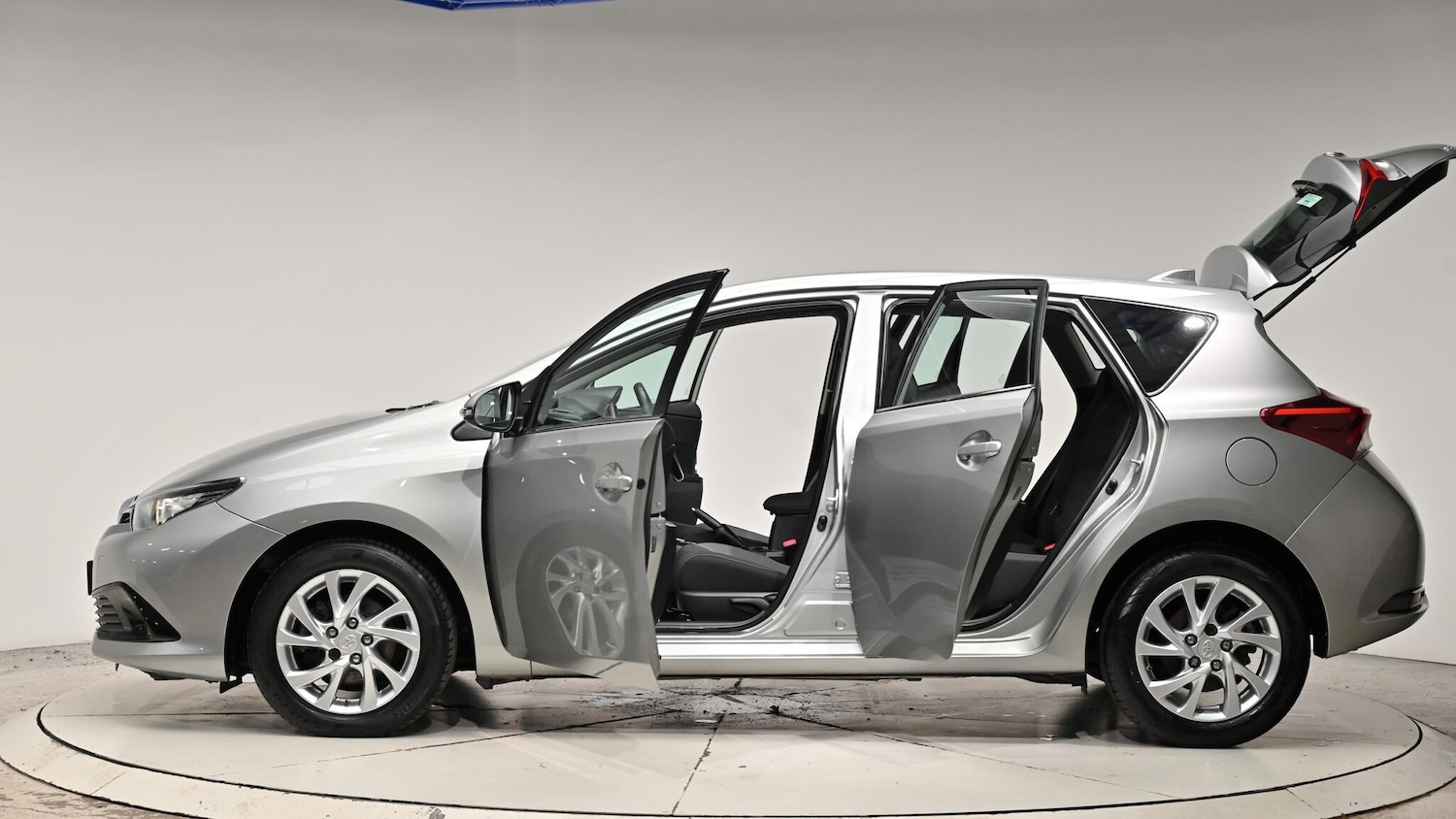 Used Toyota Auris 2016 for sale - 76976293: Photo 56