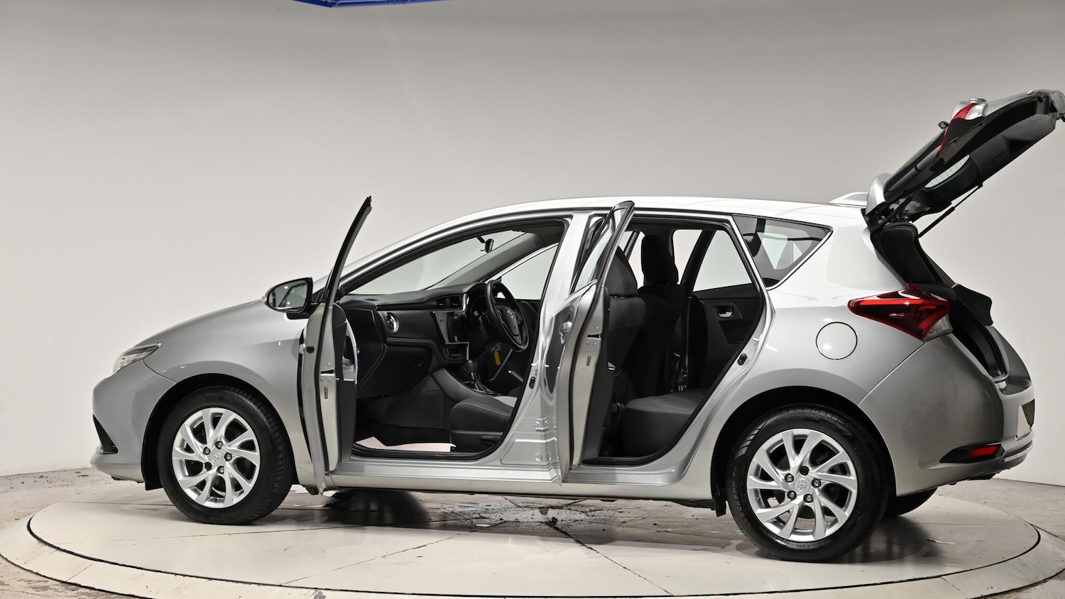 Used Toyota Auris 2016 for sale - 76976293: Photo 58