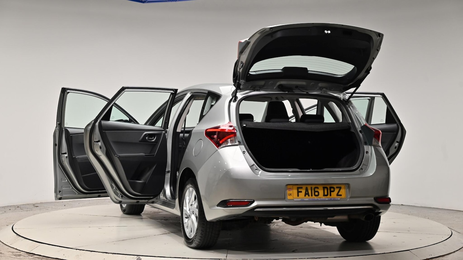 Used Toyota Auris 2016 for sale - 76976293: Photo 63