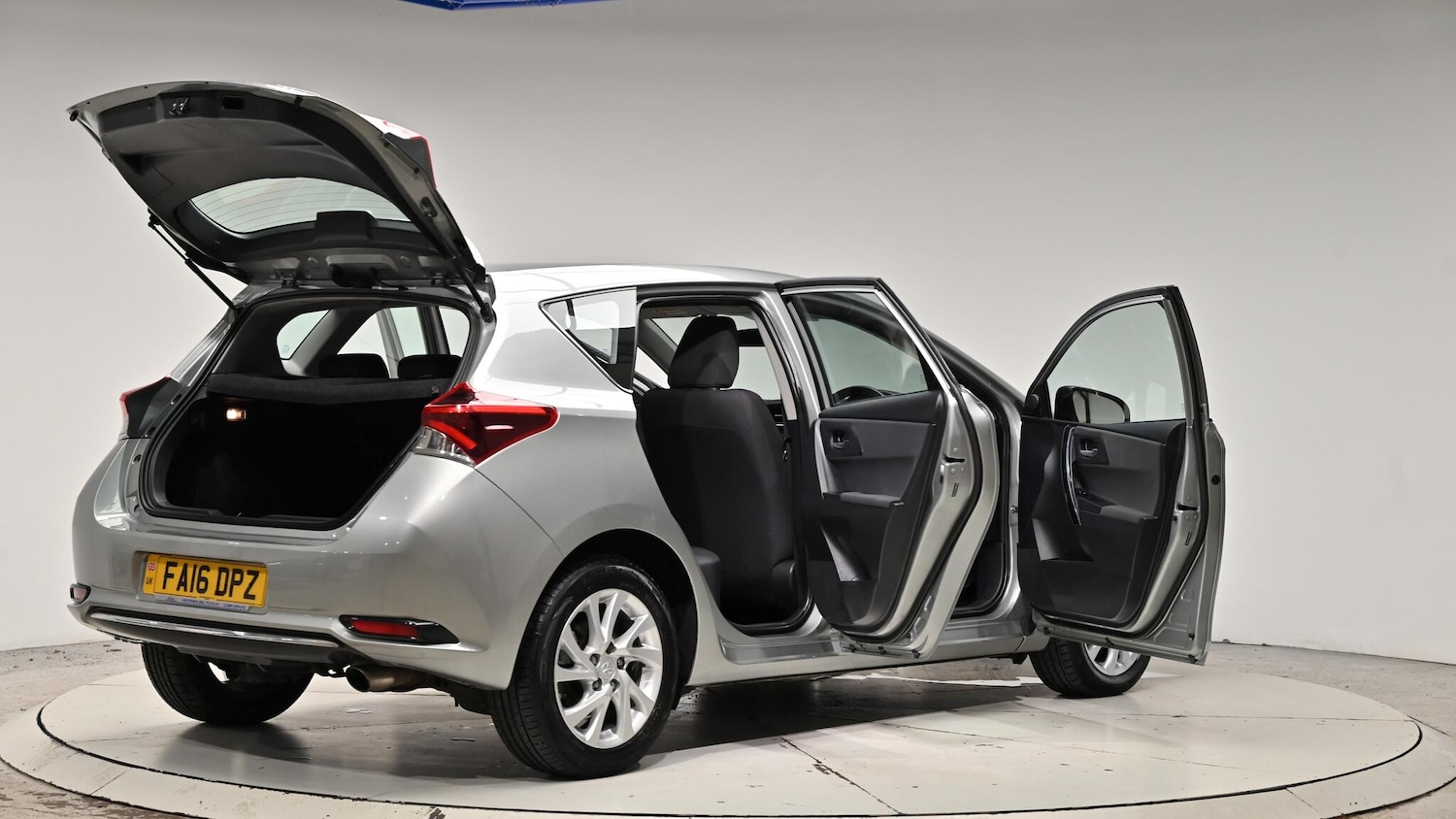 Used Toyota Auris 2016 for sale - 76976293: Photo 69