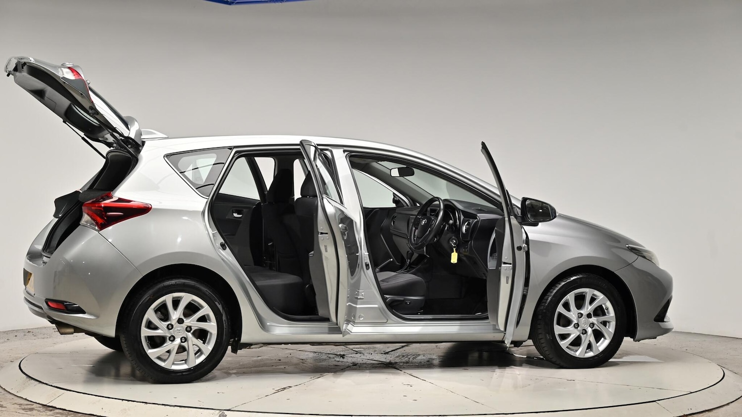 Used Toyota Auris 2016 for sale - 76976293: Photo 72