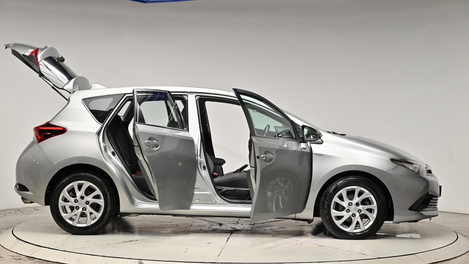 Used Toyota Auris 2016 for sale - 76976293: Photo 74