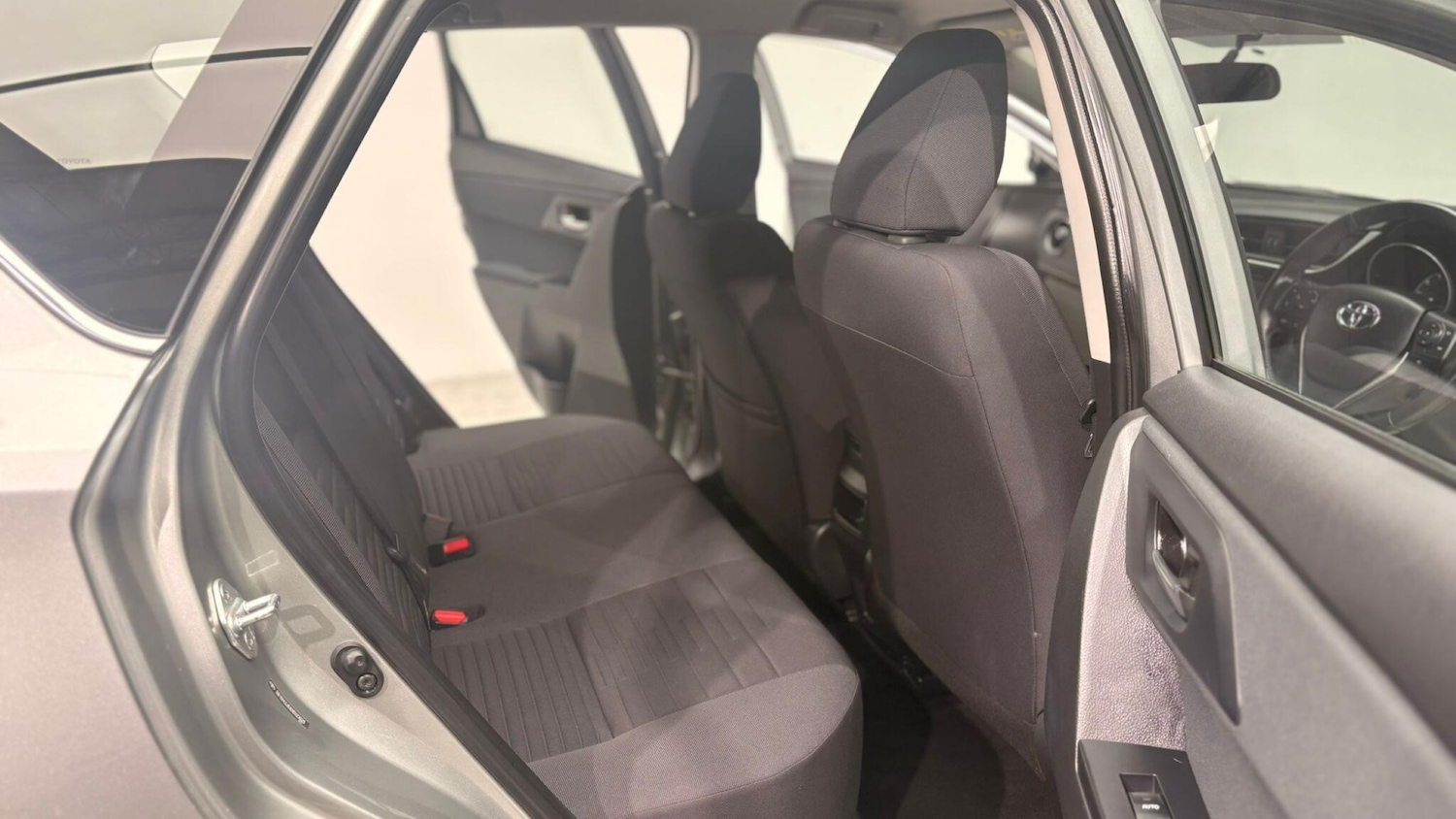 Used Toyota Auris 2016 for sale - 76976293: Photo 81