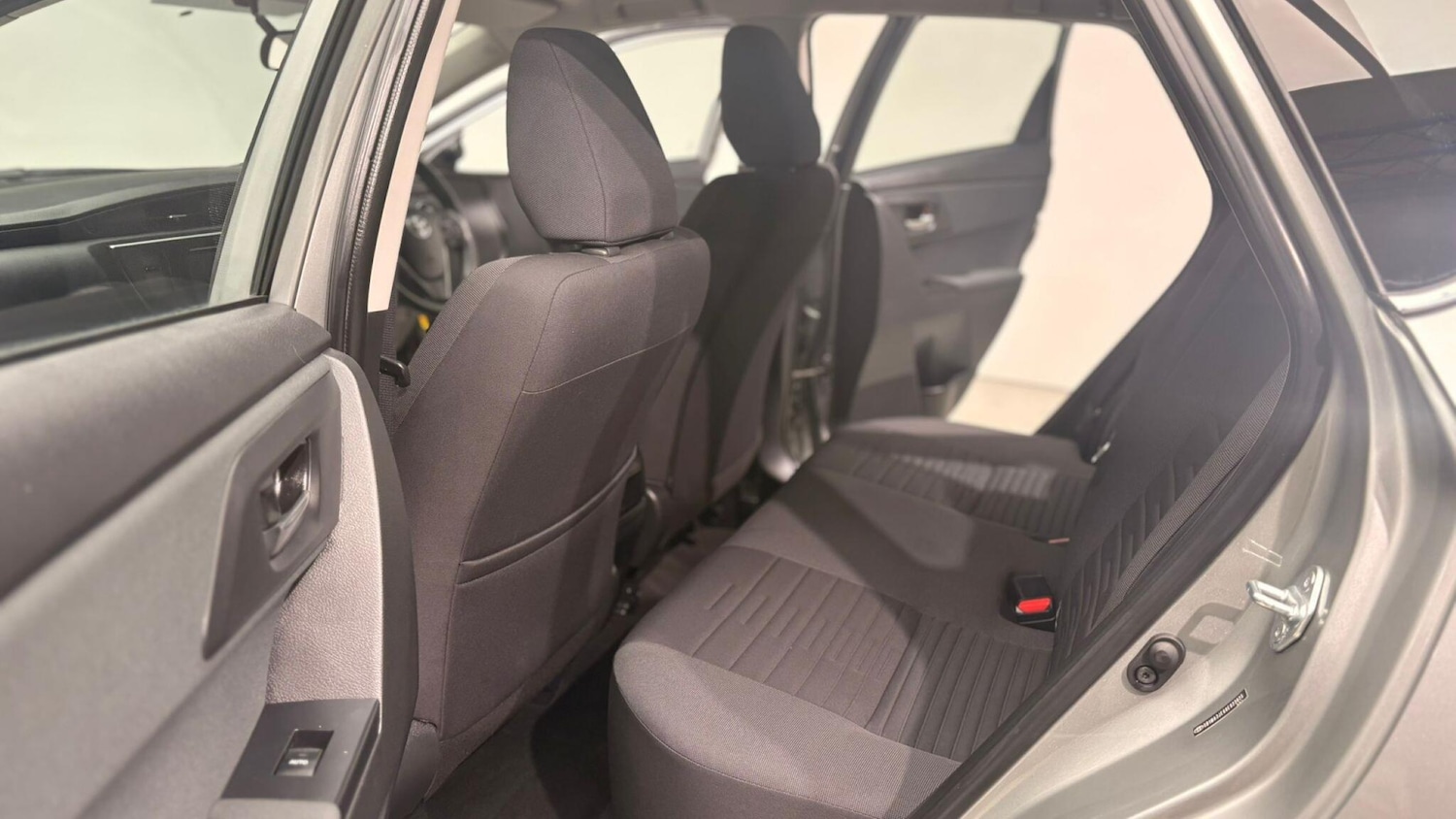 Used Toyota Auris 2016 for sale - 76976293: Photo 85