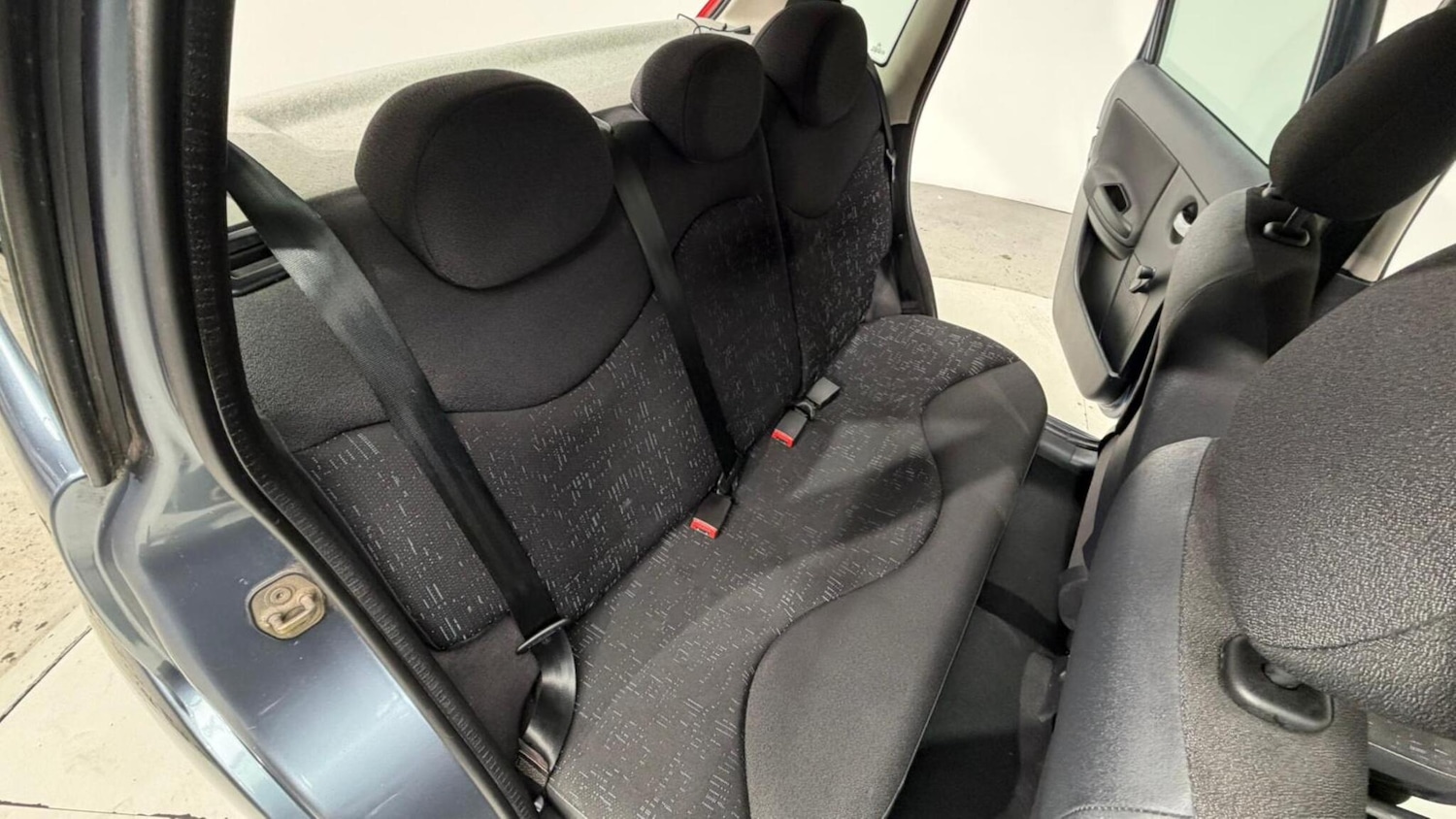 Used Citroen C3 2007 for sale - 76913598: Photo 85