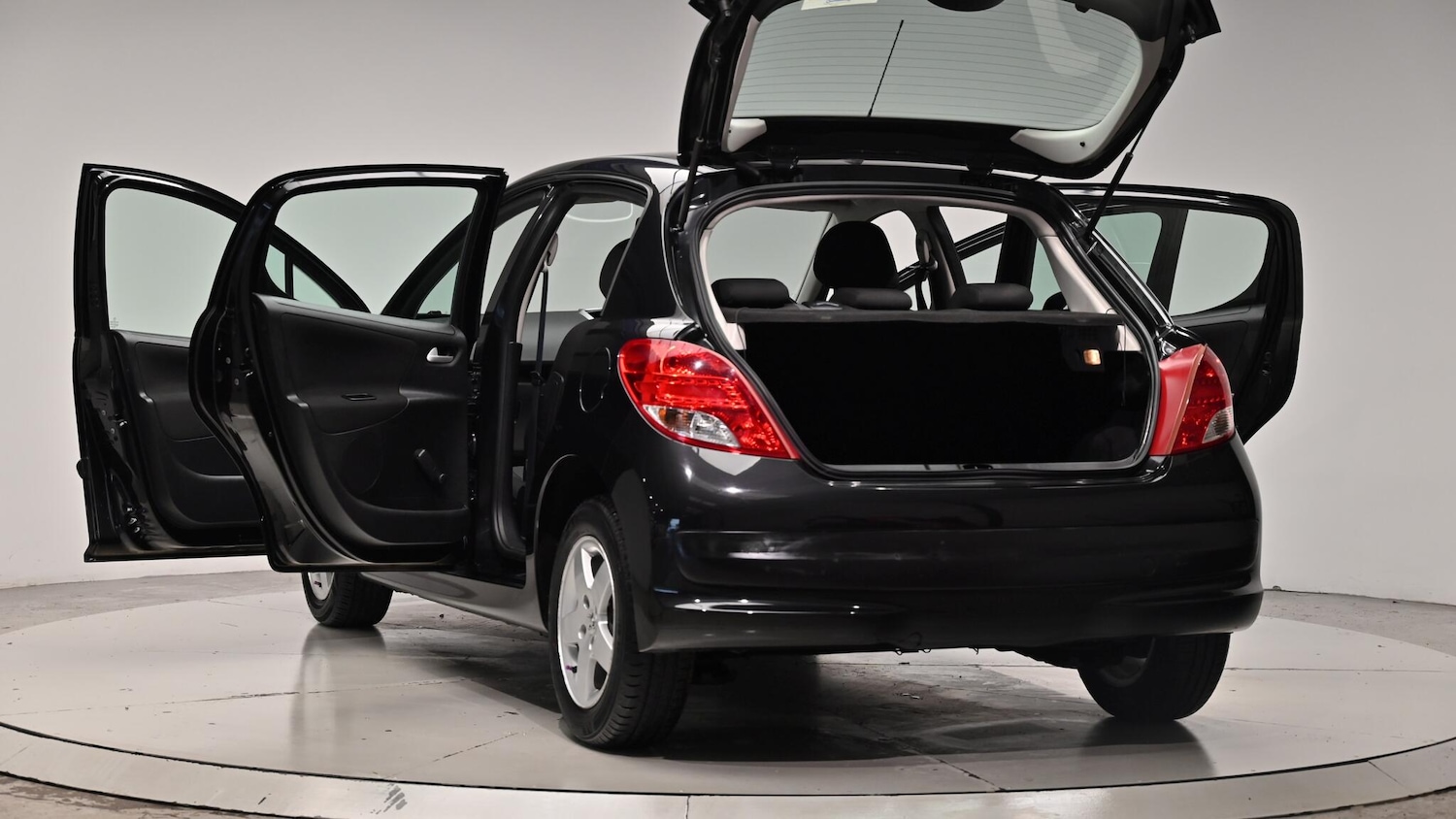 Used Peugeot 207 2010 for sale - 76996488: Photo 63