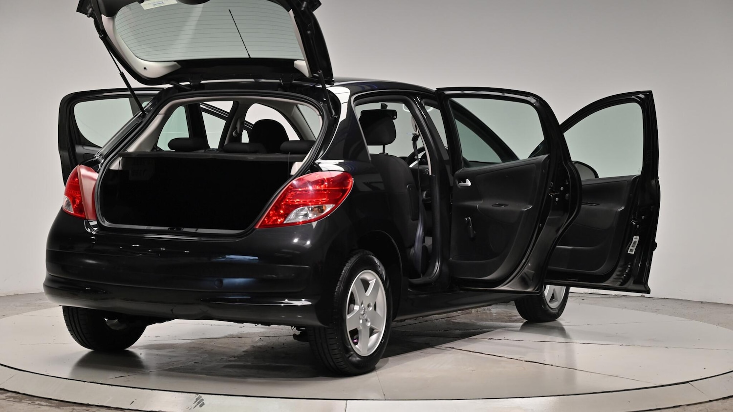 Used Peugeot 207 2010 for sale - 76996488: Photo 68