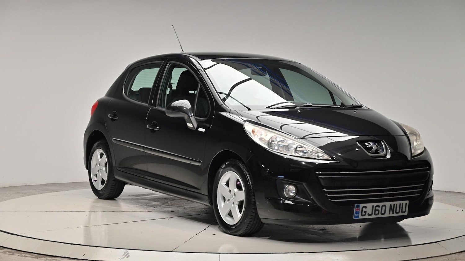 Used Peugeot 207 2010 for sale - 76996488: Photo 8