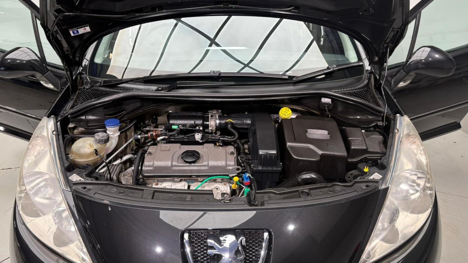 Used Peugeot 207 2010 for sale - 76996488: Photo 90