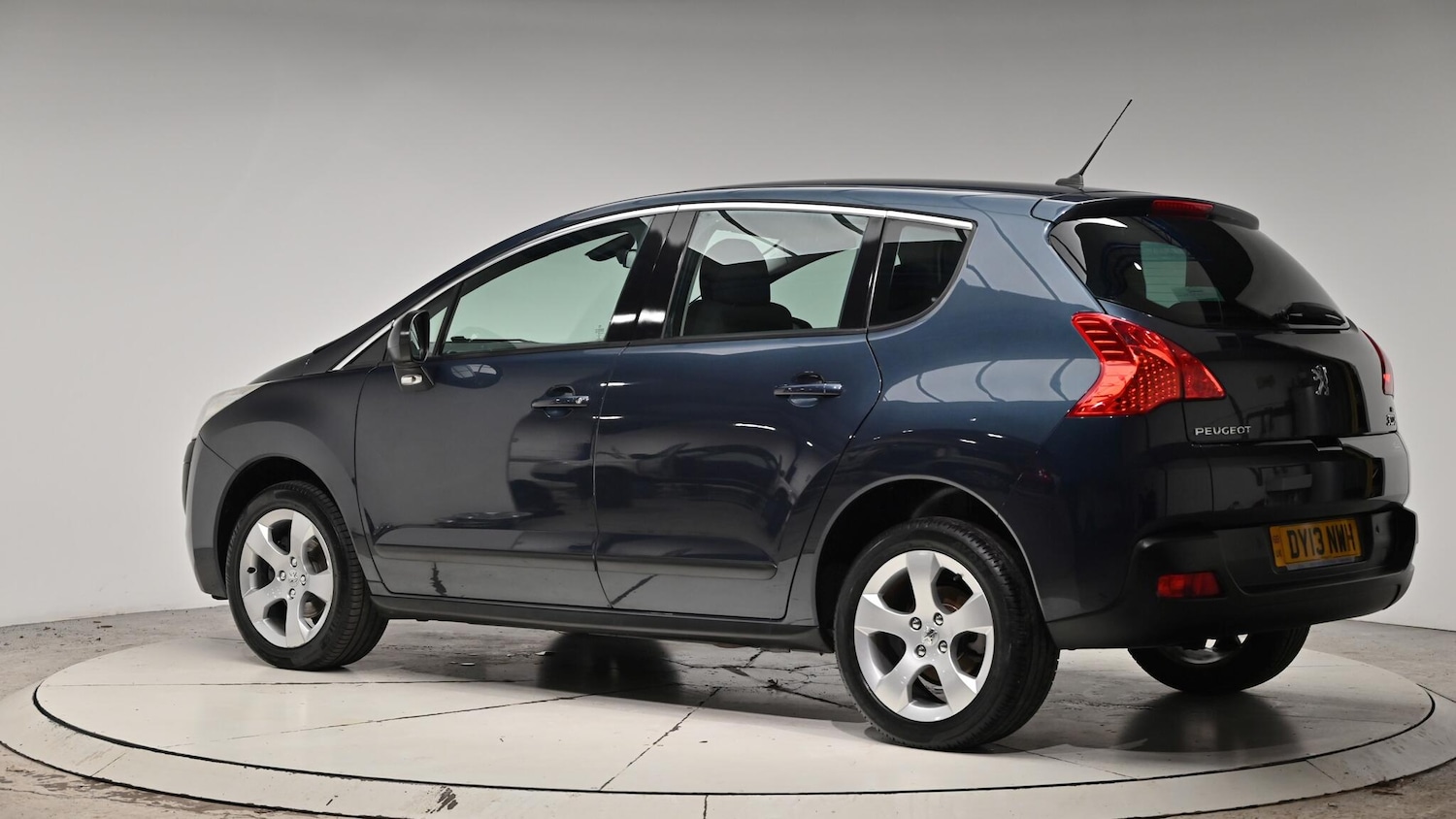 Used Peugeot 3008 2013 for sale - 76832445: Photo 24