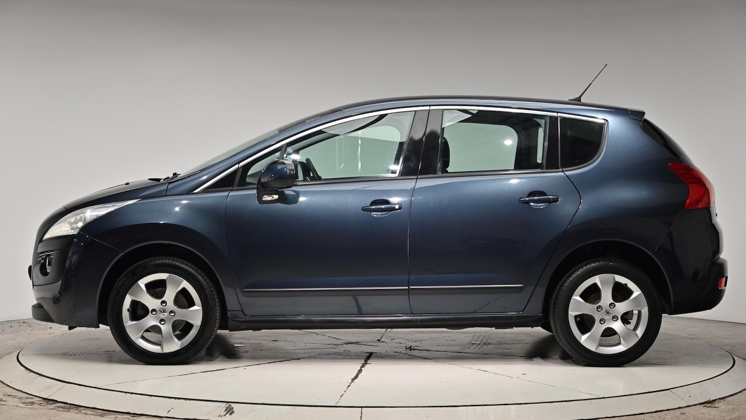 Used Peugeot 3008 2013 for sale - 76832445: Photo 3