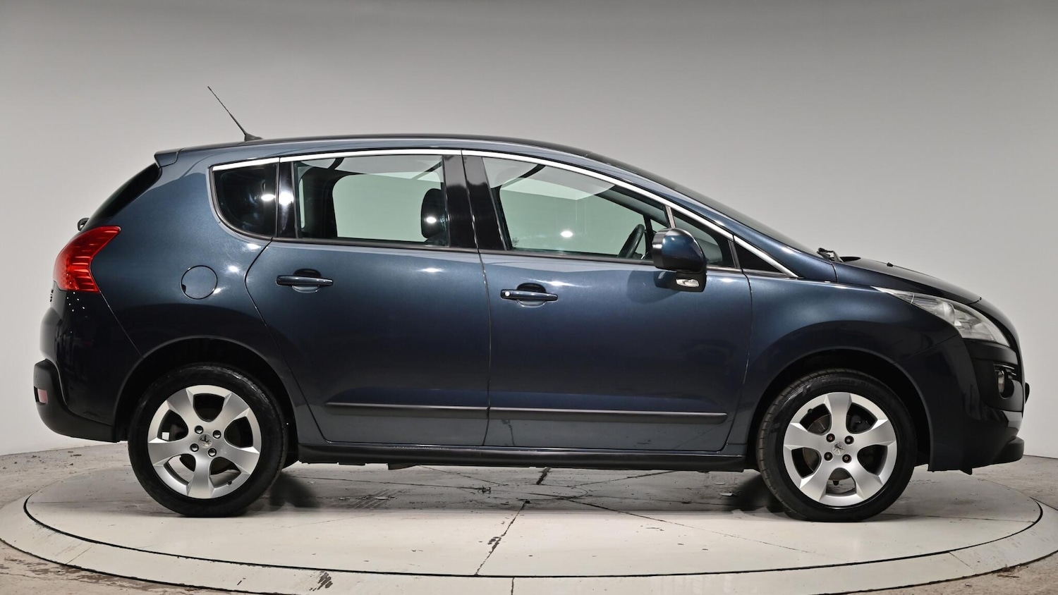 Used Peugeot 3008 2013 for sale - 76832445: Photo 4