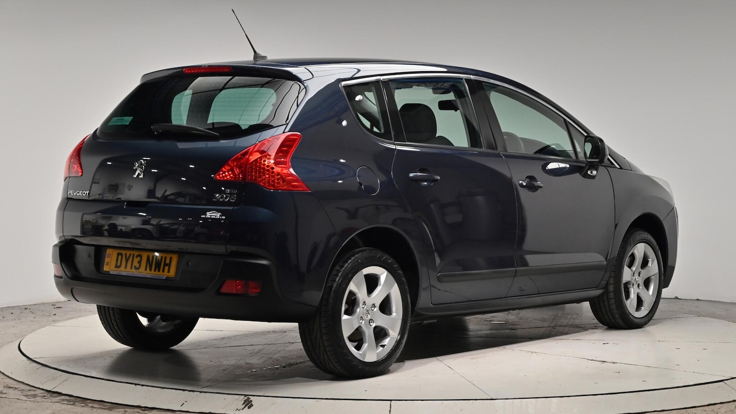 Used Peugeot 3008 2013 for sale - 76832445: Photo 6