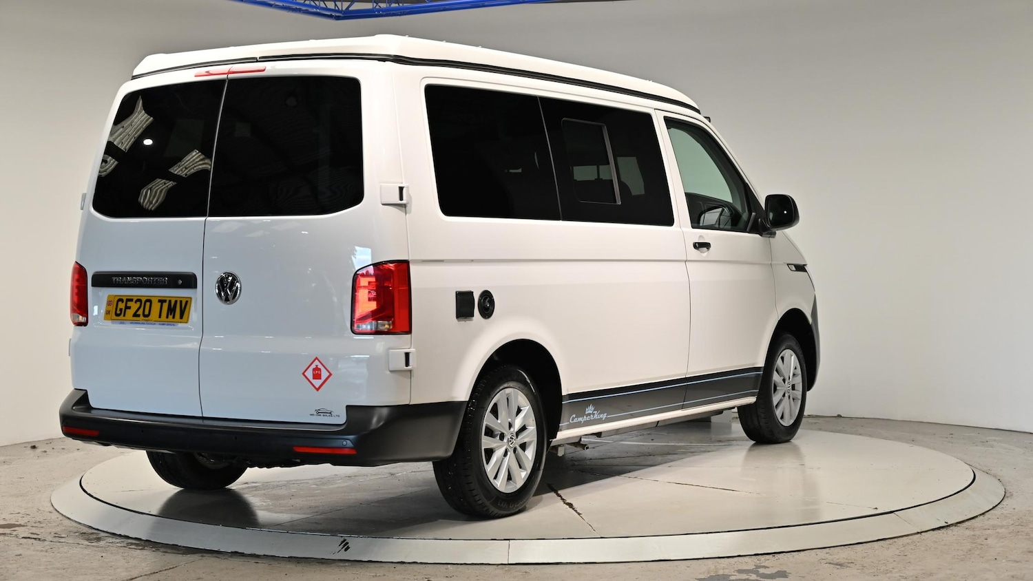 Vehicle 33