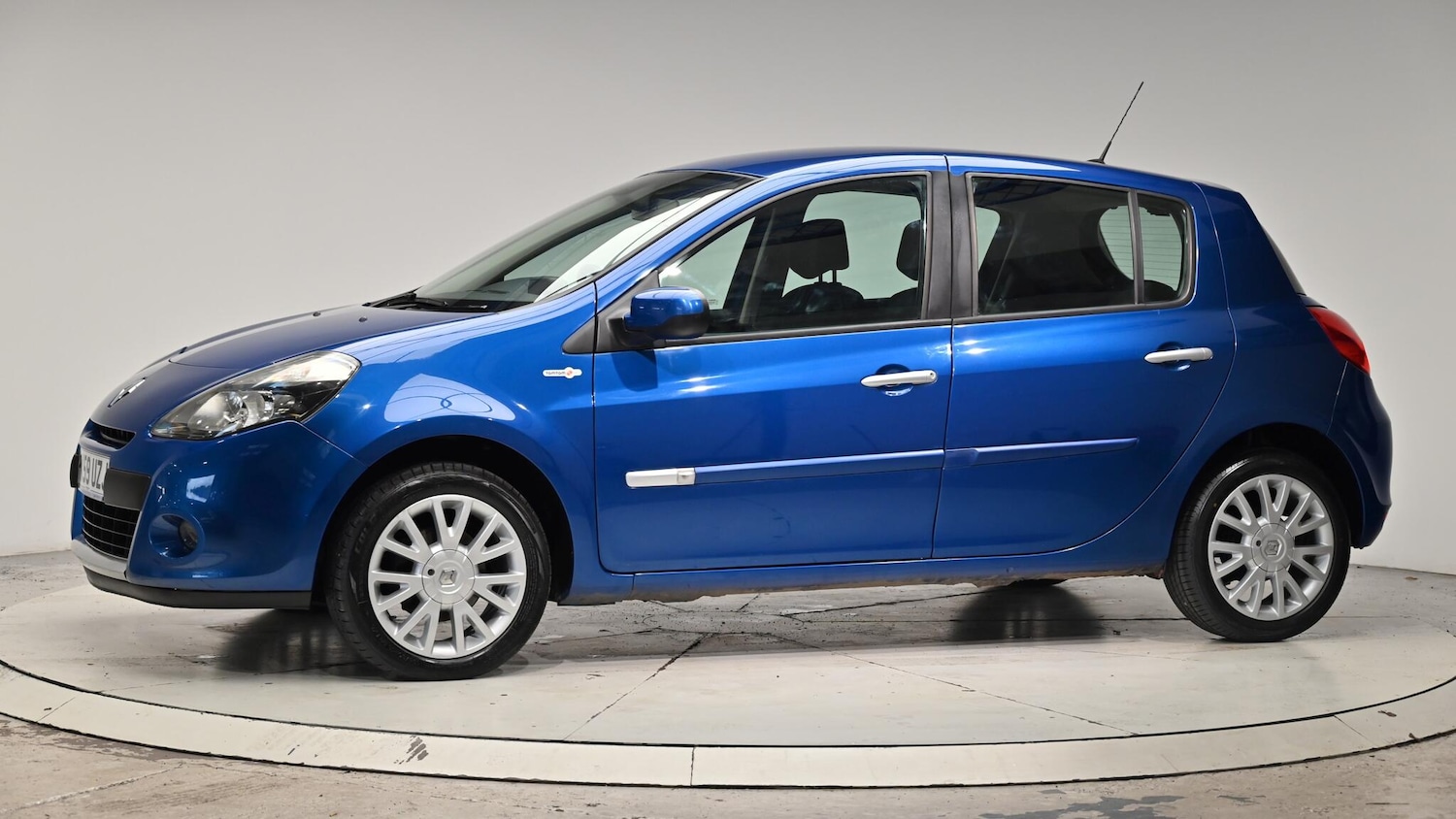 Used Renault Clio 2009 for sale - 76473255: Photo 18