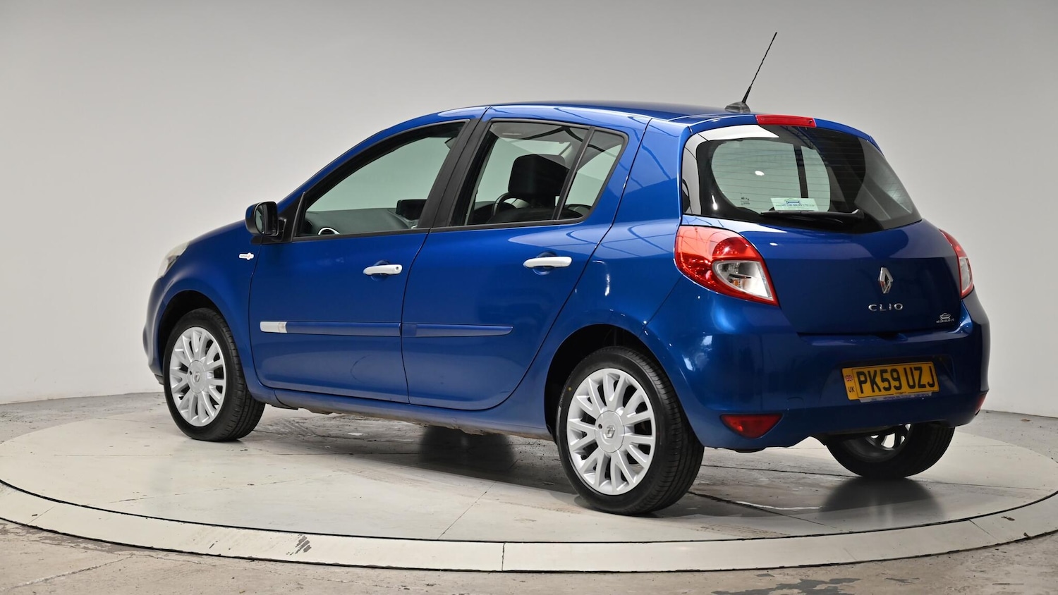 Used Renault Clio 2009 for sale - 76473255: Photo 25