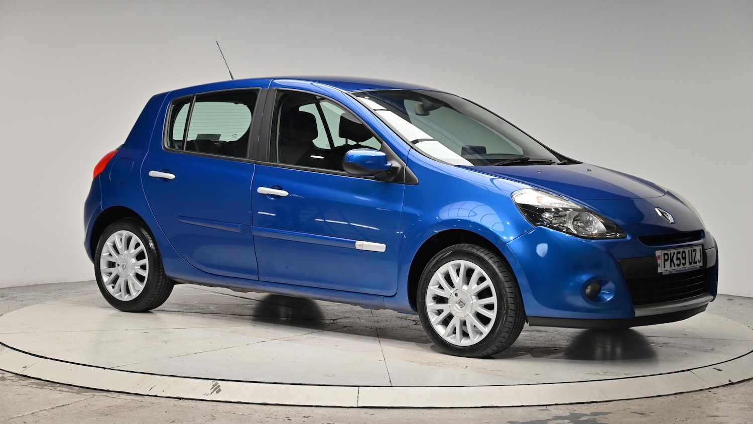 Used Renault Clio 2009 for sale - 76473255: Photo 42