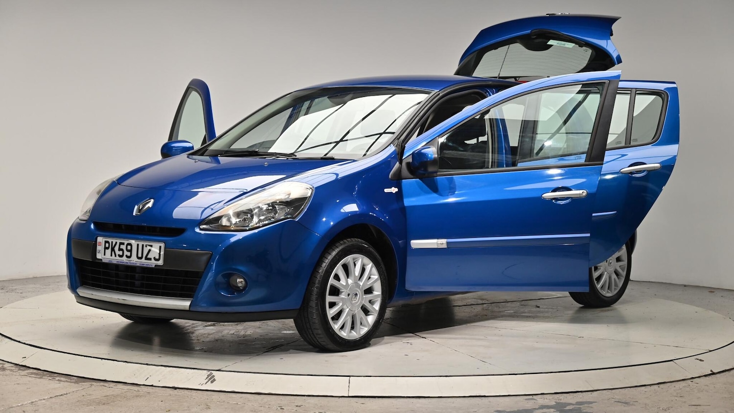 Used Renault Clio 2009 for sale - 76473255: Photo 51