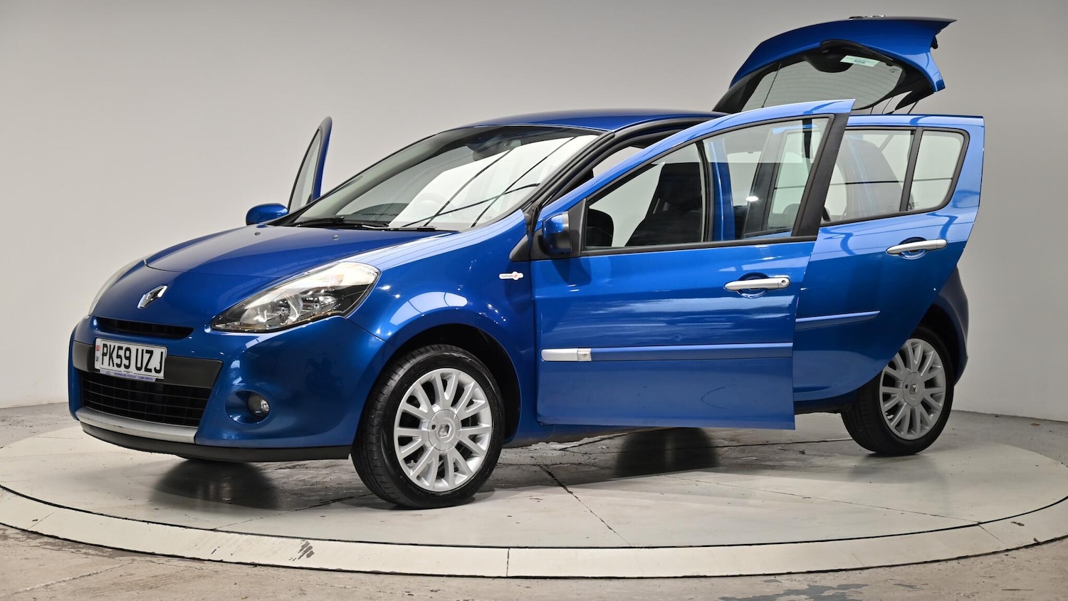 Used Renault Clio 2009 for sale - 76473255: Photo 52