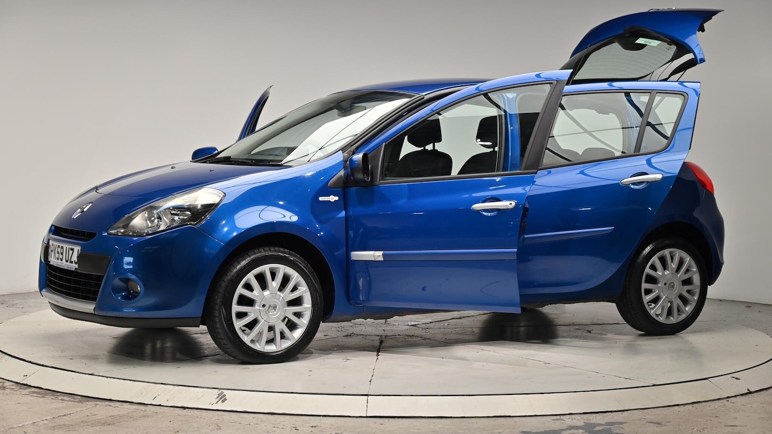 Used Renault Clio 2009 for sale - 76473255: Photo 53