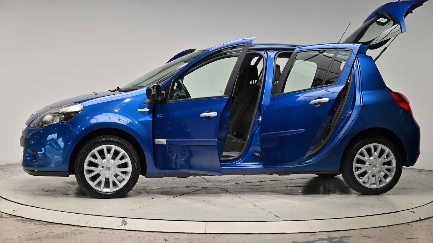 Used Renault Clio 2009 for sale - 76473255: Photo 55