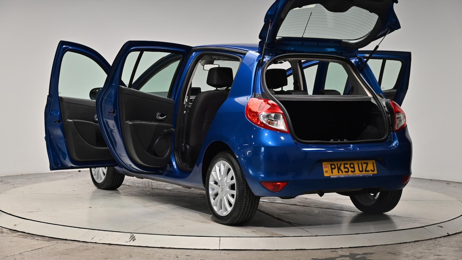 Used Renault Clio 2009 for sale - 76473255: Photo 62