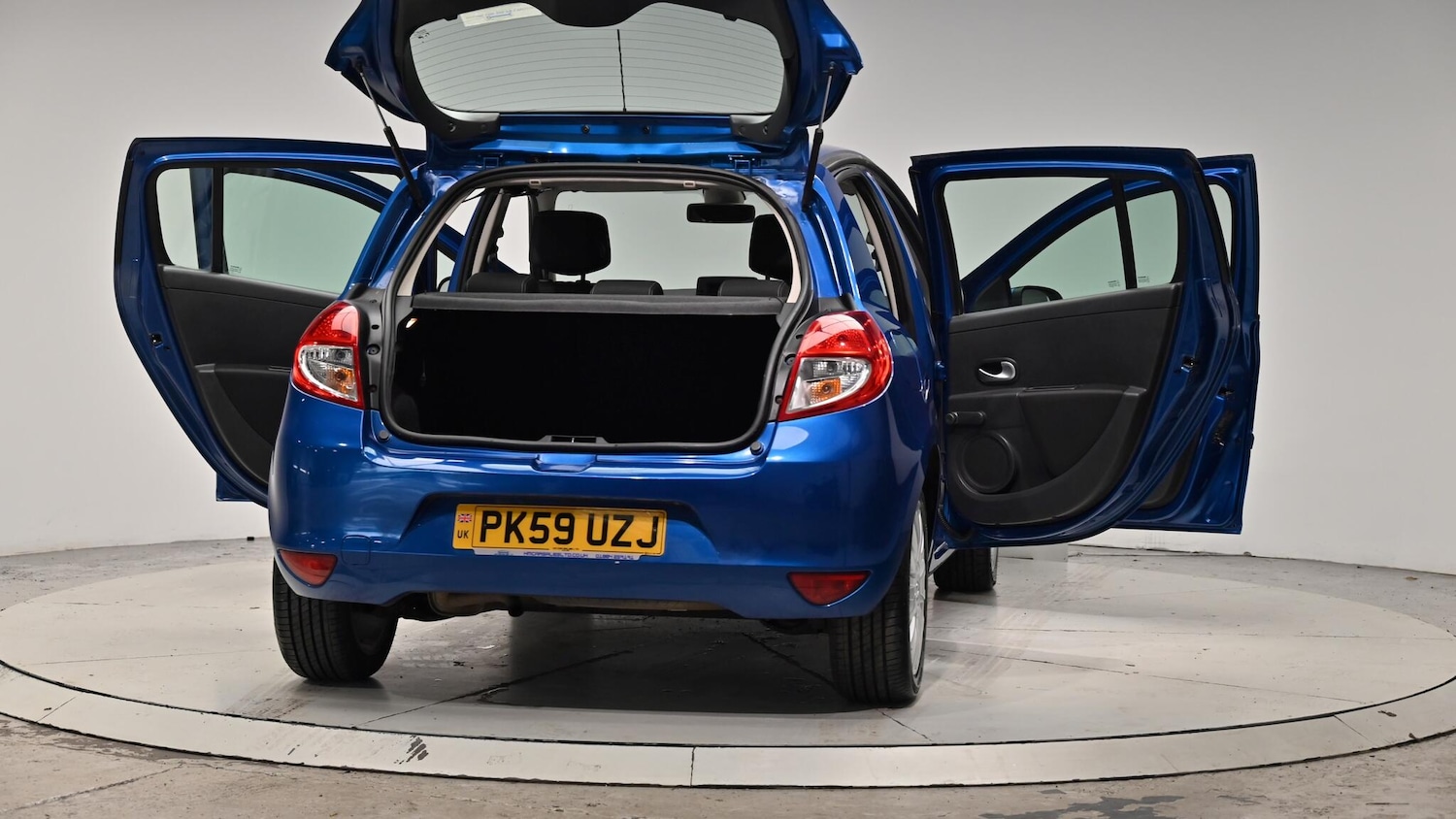 Used Renault Clio 2009 for sale - 76473255: Photo 66