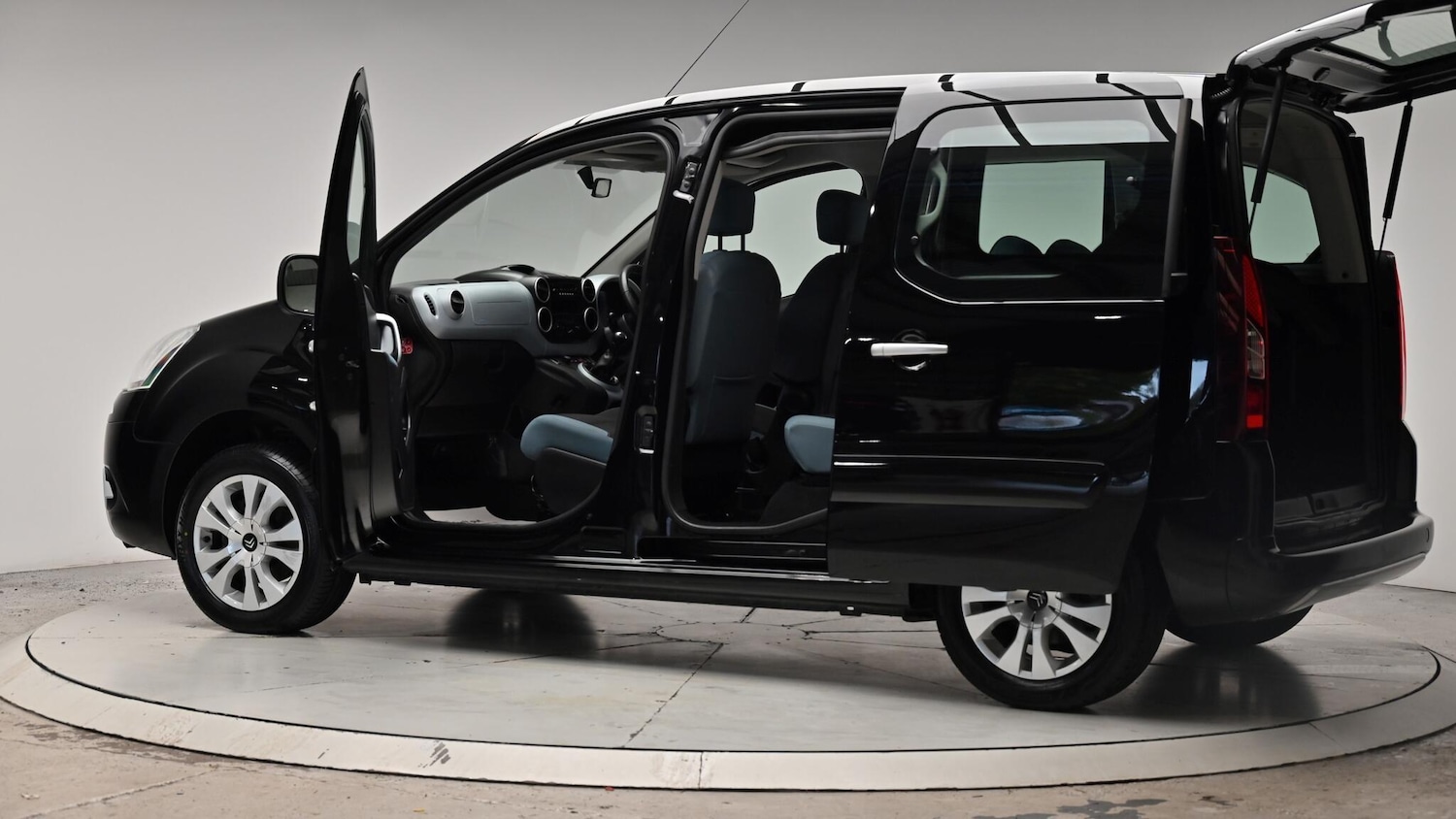 Used Citroen Berlingo Multispace 2015 for sale - 76993011: Photo 59