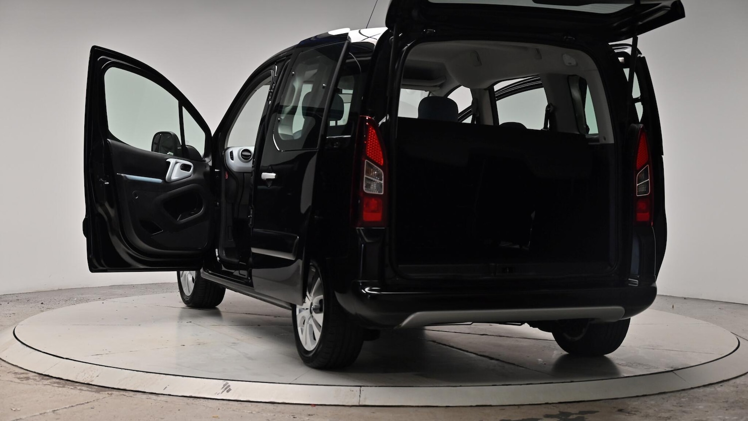 Used Citroen Berlingo Multispace 2015 for sale - 76993011: Photo 63