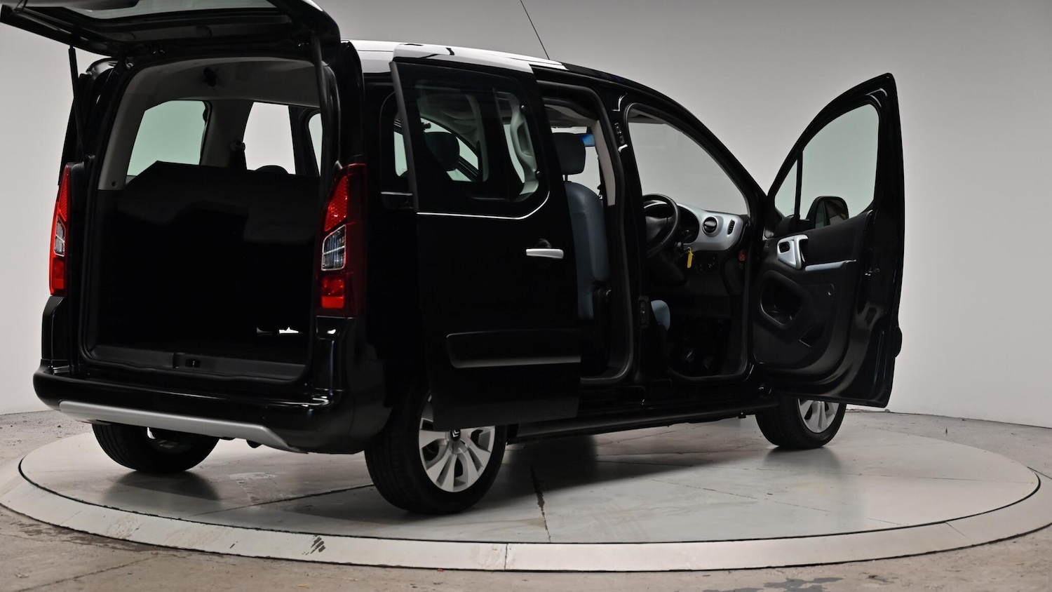 Used Citroen Berlingo Multispace 2015 for sale - 76993011: Photo 69