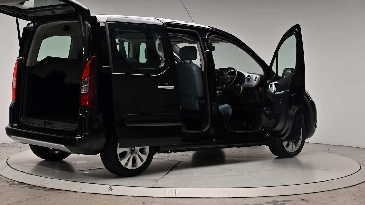 Used Citroen Berlingo Multispace 2015 for sale - 76993011: Photo 70