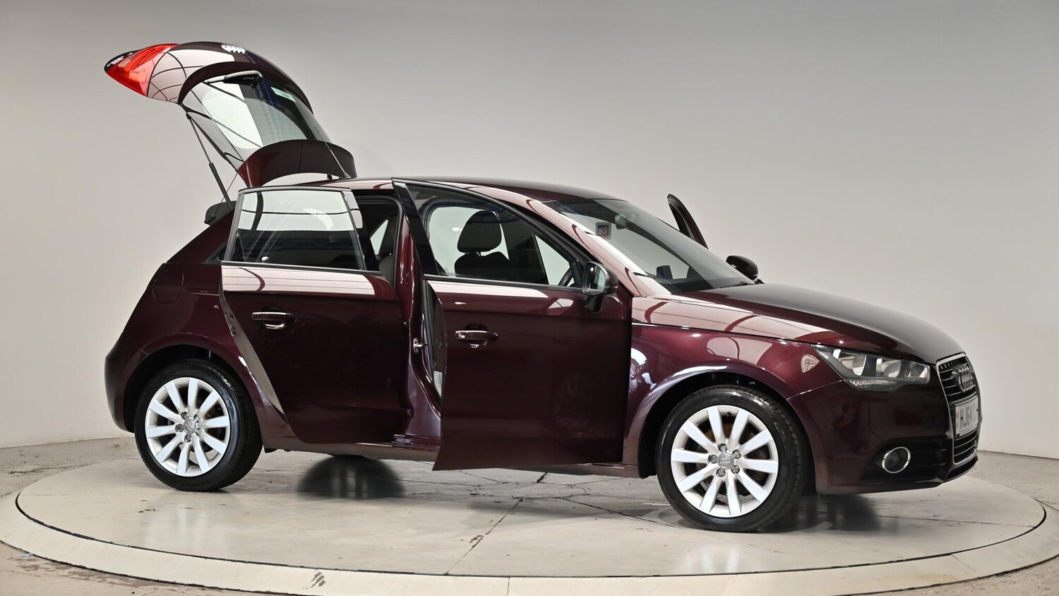 Vehicle 77