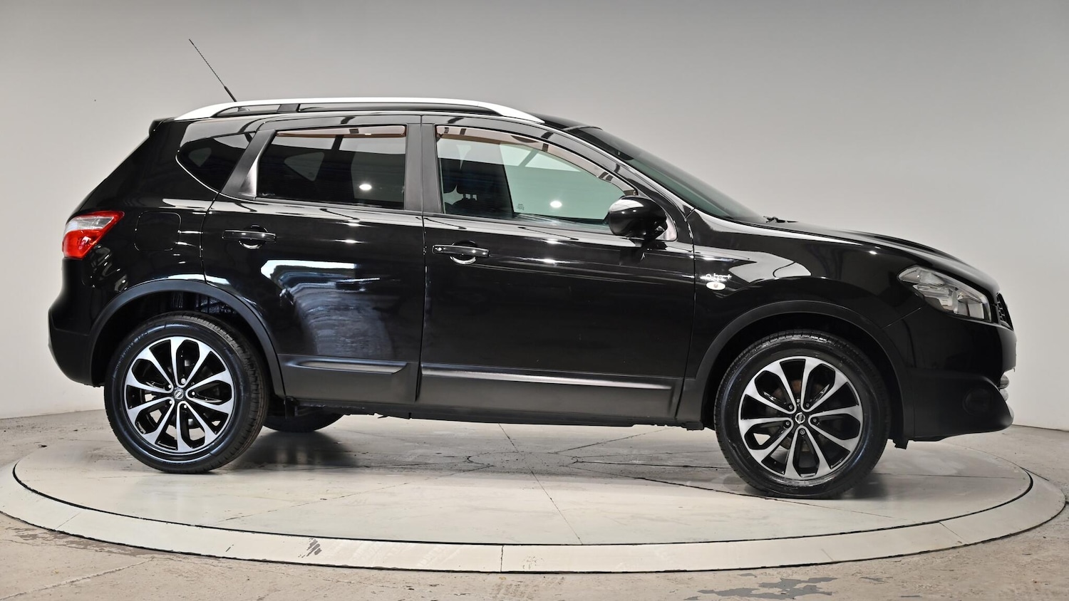 Used Nissan Qashqai 2012 for sale - 76370461: Photo 39