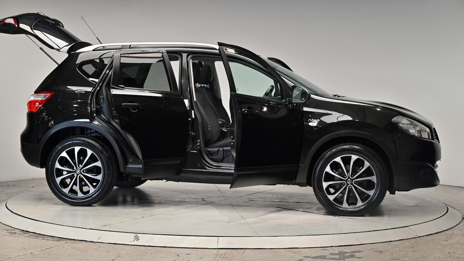 Used Nissan Qashqai 2012 for sale - 76370461: Photo 75
